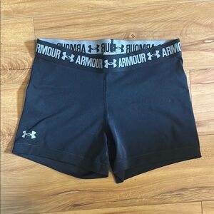 Under Armour Women's Compression Heat Gear Black Shorts